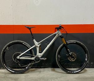 YT Industries - Izzo CORE 4 29 2023, 2023