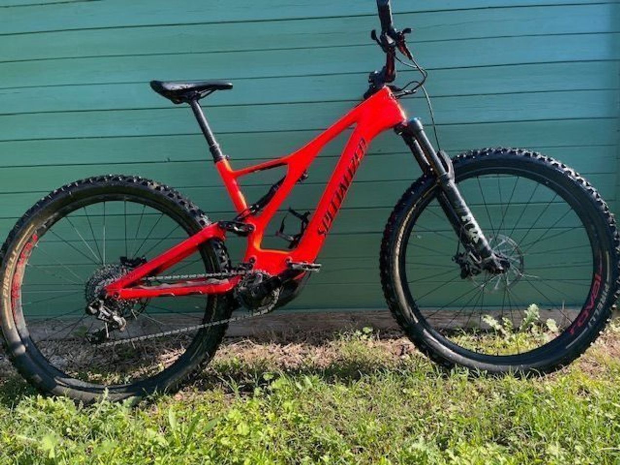 Specialized Turbo Levo Comp Carbon used in L buycycle