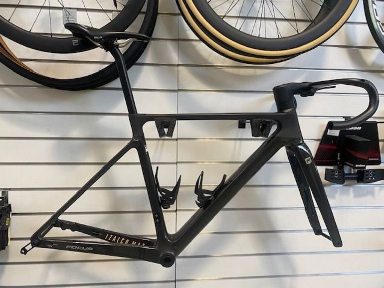 Focus izalco frameset sale