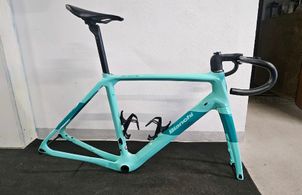 Bianchi - Infinito - Ultegra Di2 2022, 2022