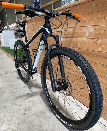 Used Specialized Stumpjumper Comp 2020 Mountainbike, Black — image 5 of 5