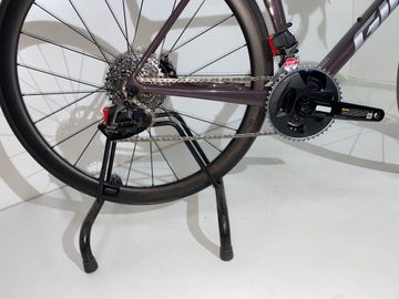 Used Giant Tcr advanced pro 1 ar 2023 Road & Gravel, Purple — image 3 of 3