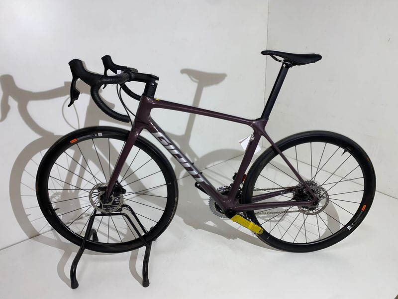 Used Giant Tcr advanced pro 1 ar 2023 Road & Gravel, Purple — image 2 of 3