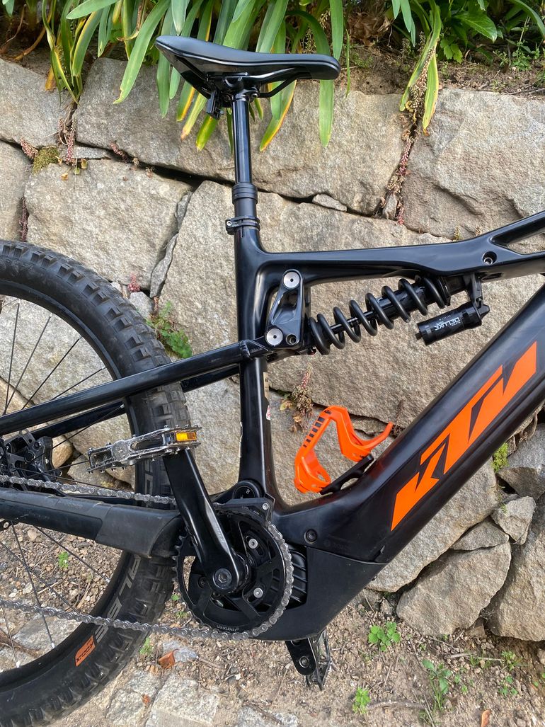 Used KTM Macina Prowler Prestige 2020 2020 Mountainbike, Black, 29, 27.5 — image 7 of 10