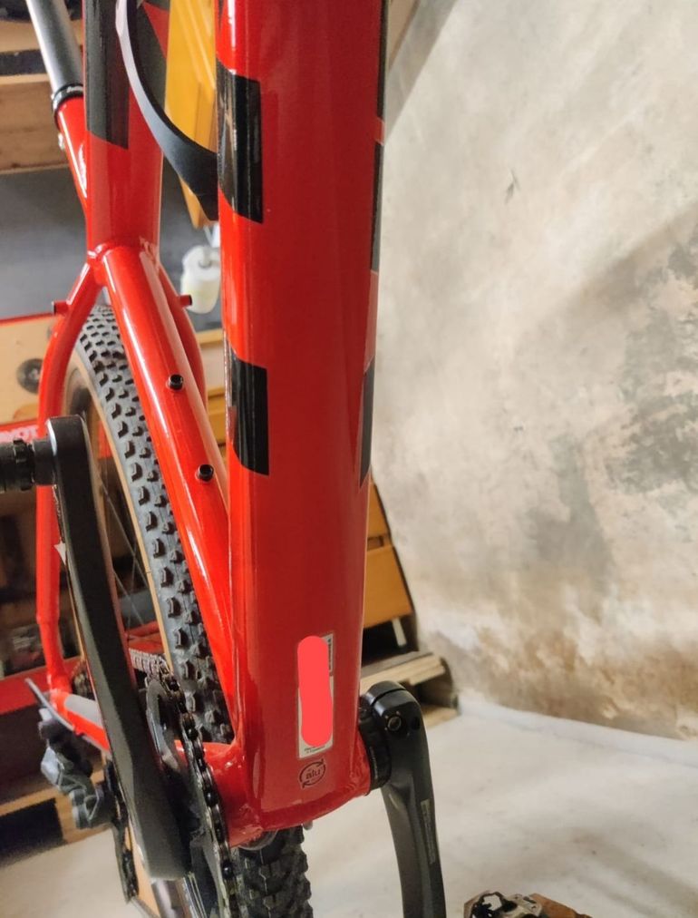 Used Trek Marlin 7 Gen 2 2023 2023 Mountainbike, Orange, 27.5, 29 — image 13 of 13