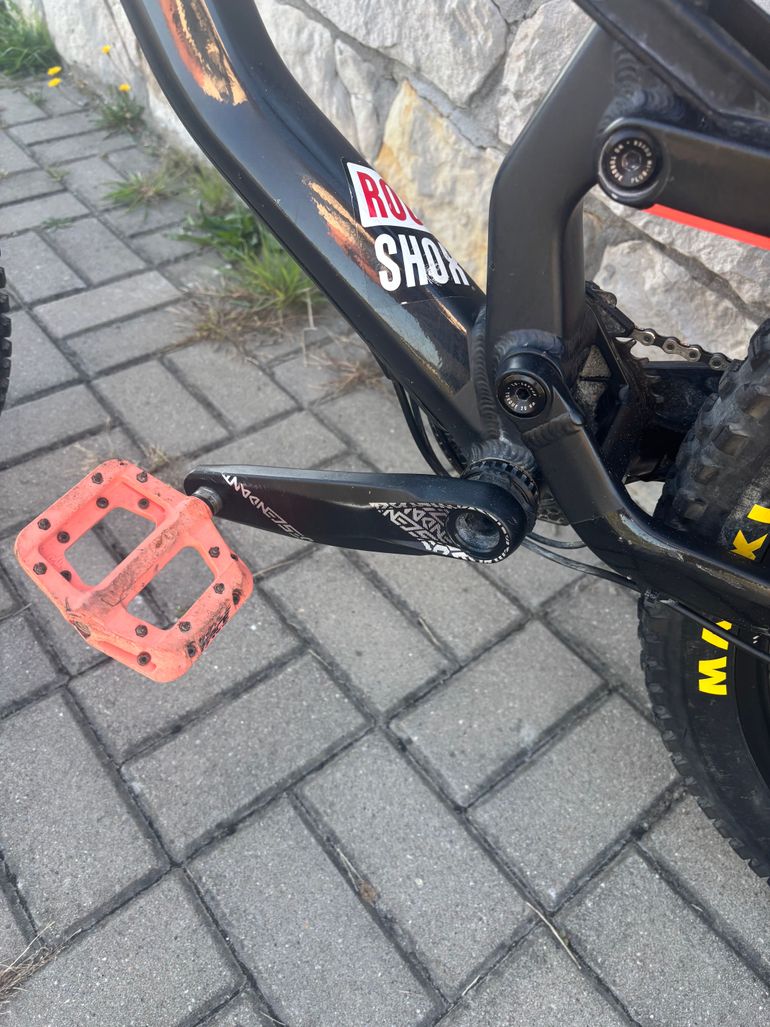 Used Canyon Torque AL 6.0 2019 2019 Mountainbike, Red, 27.5 — image 4 of 7