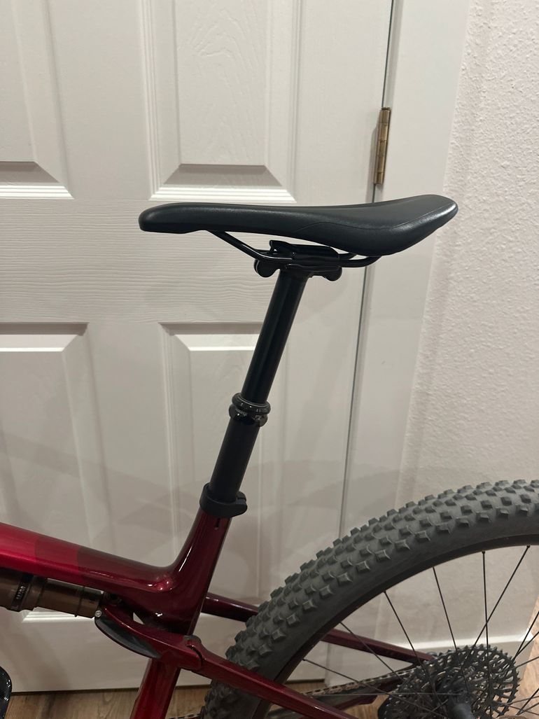 Used Canyon Lux World Cup CF 8 2024 2024 Mountainbike, Red, 29 — image 5 of 6