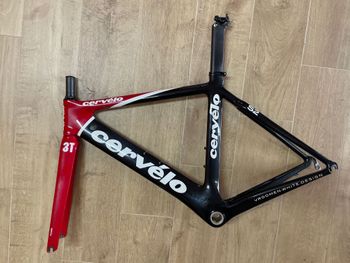 Used Cervélo Vroomen White Design Frameset 2010 Road & Gravel, Red — image 2 of 3