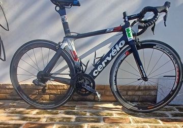 Tweedehands Cervélo S5 Ultegra Di2 2017 Road & Gravel — afbeelding 1 van 8