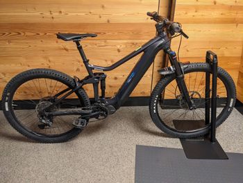 Used Merida eONE-FORTY 475 EQ 2023 2023 Mountainbike — image 3 of 4