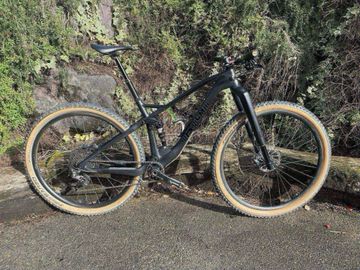 Brugt Megamo TRACK R120 10 LTD 2022 2022 Mountainbike — billede 1 af 5