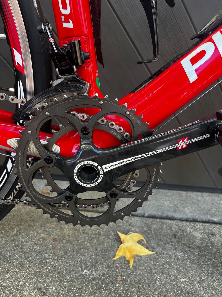 Used Pinarello Dogma 60.1 2012 Road & Gravel, Red — image 17 of 25