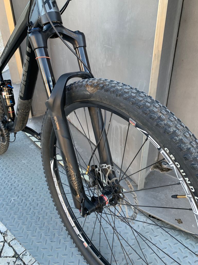 Used Transition . 2017 Mountainbike, Black, 29 — image 4 of 22