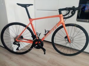 Giant - advanced 105 di2, 2020