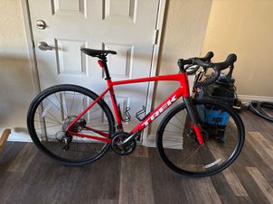 Trek - Domane AL 4 Gen 4 2024, 2024