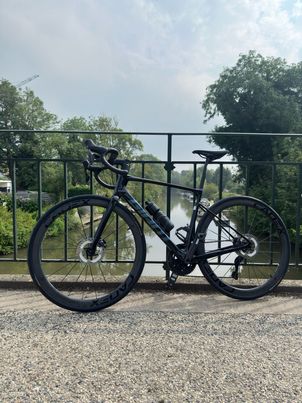 Giant - Defy Advanced Pro 0 2024, 2024