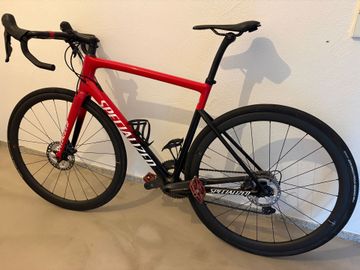 Specialized Tarmac SL6 Comp 2021 2021 Road & Gravel usato, Rosso — immagine 1 di 3