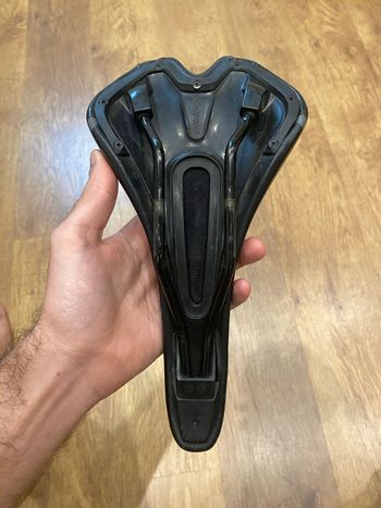 Cannondale Synapse SRAM Red eTap 2018 Road & Gravel usato, Grigio chiaro — immagine 8 di 11