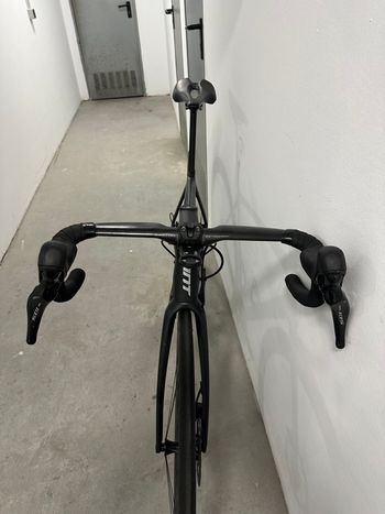 Used Giant TCR Advanced Disc 2 Pro Compact 2024 2024 Road & Gravel, Black — image 2 of 4