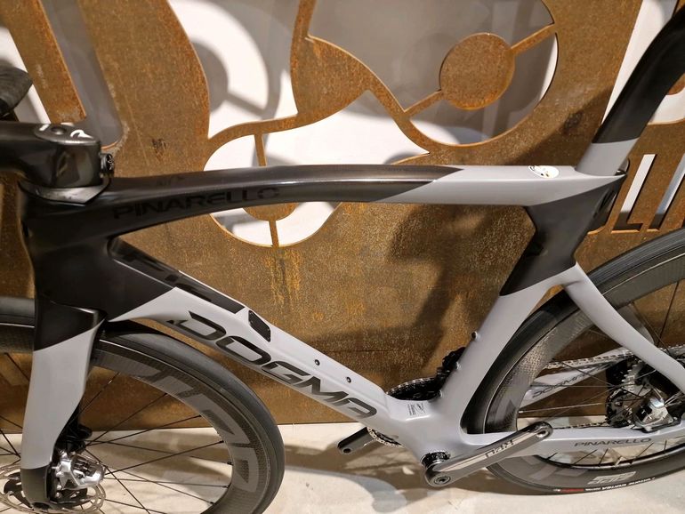 Used Pinarello Dogma F12 2021 Road & Gravel, Light Gray — image 8 of 12