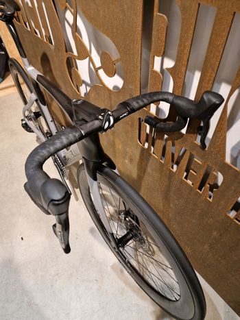 Used Pinarello Dogma F12 2021 Road & Gravel, Light Gray — image 7 of 12