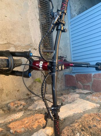 Used BH LYNX RACE CARBON RC LT 7.5 2023 2023 Mountainbike, Red, 29 — image 4 of 9