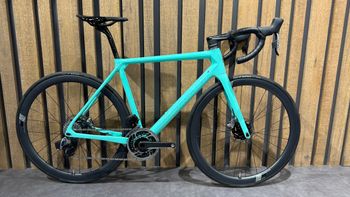 Used Bianchi Specialissima - Red eTap AXS 2022 2022 Road & Gravel