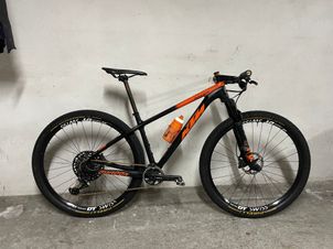 KTM - Myroon Master, 2019