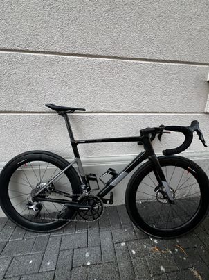 Cannondale - SuperSix EVO Hi-MOD Disc Ultegra Di2 2021, 2021