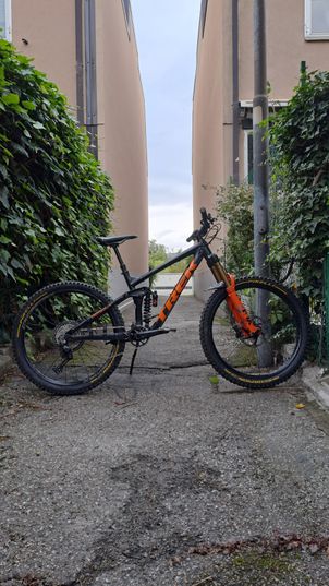 Trek - Remedy 8 27.5 2019, 2019