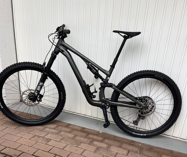 Used Specialized SJ 15 Comp Alloy SMK S4 2025 Mountainbike, Black — image 4 of 4