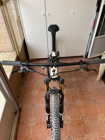 Brugt Specialized Men's Epic Comp Carbon 2018 2018 Mountainbike — billede 10 af 11