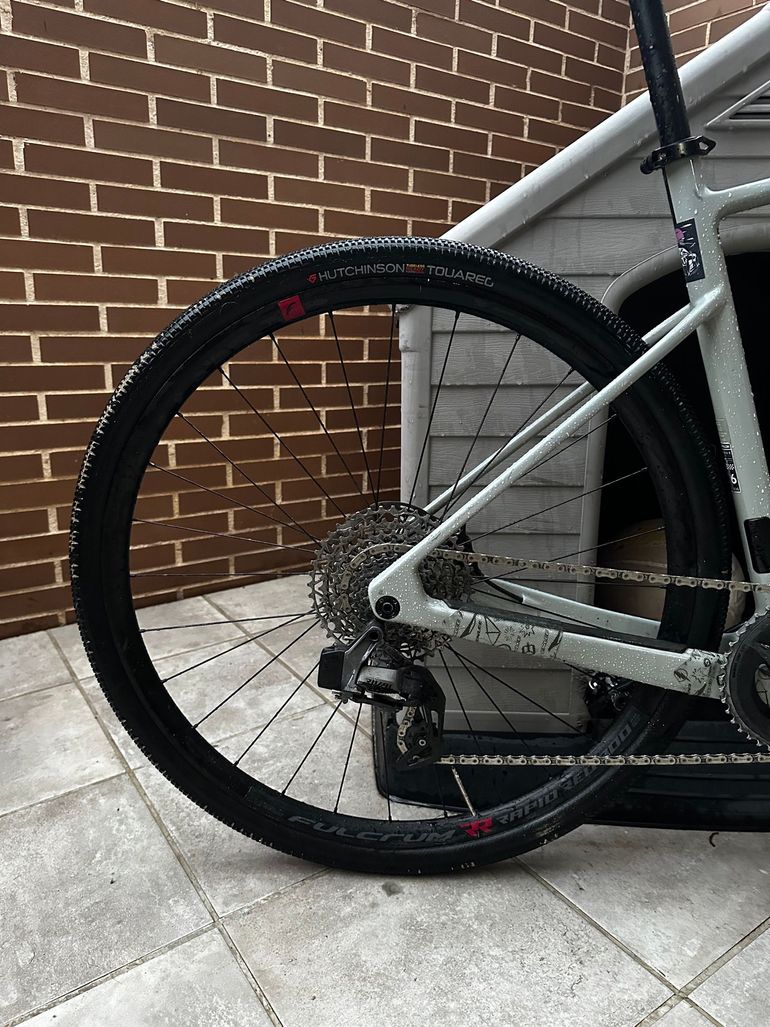 Used RIVERSIDE Carbon Gravel Bike GCR SRAM Rival Etap AXS / Fulcrum RR 900 Wheels 2023 2023 Road & Gravel, Light Gray — image 3 of 5