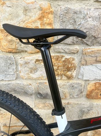 Used Trek Procaliber 9.6 2021 Mountainbike, White — image 5 of 9