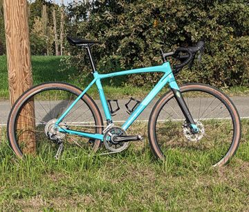 Used Bianchi Impulso - GRX 600 2022 2022 Road & Gravel, Blue — image 1 of 6