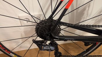 Used Radon Sage Carbon Ultegra 2018 2018 Road & Gravel, Schwarz — image 6 of 8
