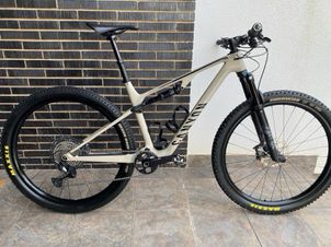 Canyon - Lux Trail CF 7 2022, 2022