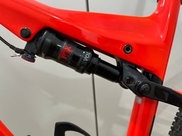 Tweedehands Orbea OIZ M30 2019 2019 Mountainbike — afbeelding 5 van 9