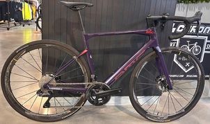 BMC - Roadmachine 01 THREE 2023, 2023