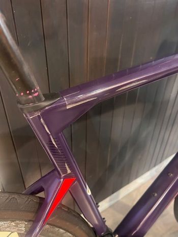 Tweedehands BMC Roadmachine 01 THREE 2023 2023 Road & Gravel — afbeelding 7 van 14