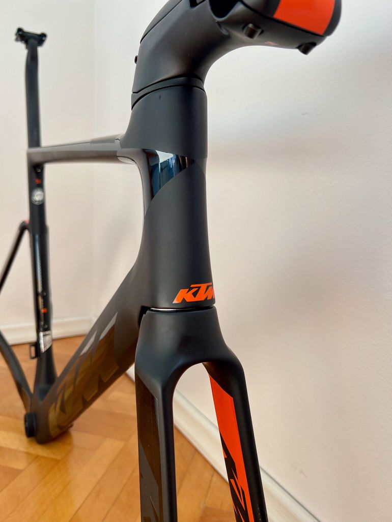 KTM REVELATOR LISSE MASTER used in 59 cm buycycle UK