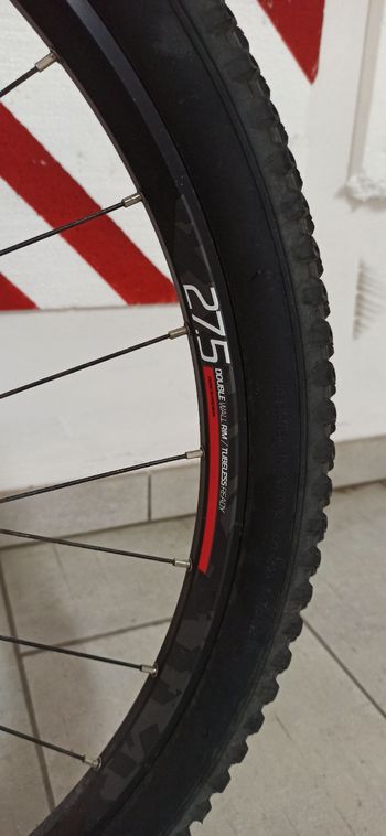 ROCKRIDER 27.5 Inch Mountain bike ST 540 2023 2023 Mountainbike usato, Nero — immagine 4 di 4