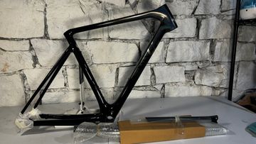 Used Liv Brava, Advanced Pro 0 2021 Frameset 2021 Road & Gravel, Black — image 1 of 9