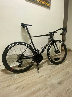 Factor - O2 VAM SRAM RED eTap AXS 2023, 2023