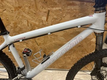 Used Cannondale CAFFEINE F1 26” MISURA M USATO 2009 Mountainbike, White — image 20 of 21