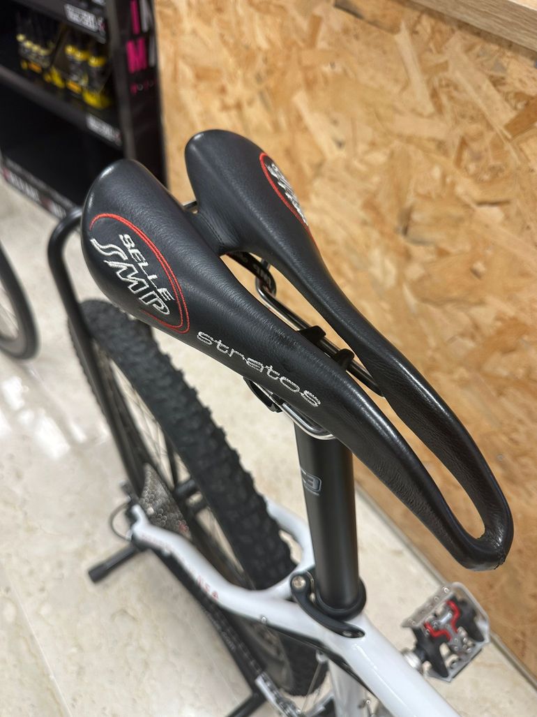Used Cannondale CAFFEINE F1 26” MISURA M USATO 2009 Mountainbike — image 5 of 21