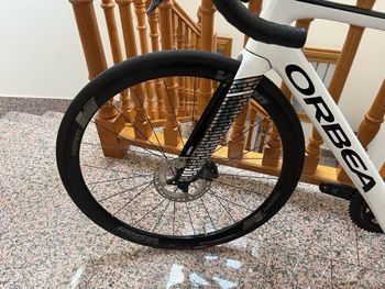 Used Orbea ORCA M20iTEAM 2021 2021 Road & Gravel, White — image 7 of 8