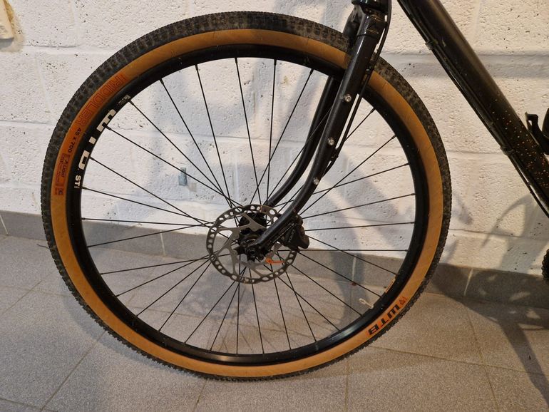 Used Bombtrack Pelago Stravanger 2024 Road & Gravel, Light Gray — image 9 of 10