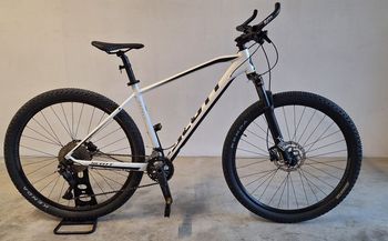 Used Scott Aspect 930 2021 2021 Mountainbike, White, 29 — image 1 of 6