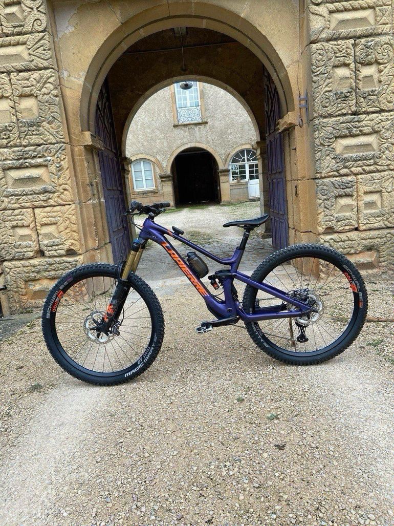 Used Lapierre Spicy CF 7.9 2023 2023 Mountainbike — image 2 of 6